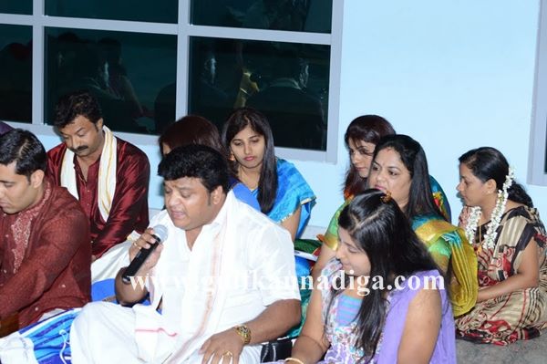 Dubai satyanarayana pooje -Dec 13-2013-016