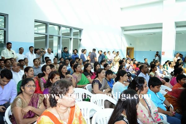 Dubai satyanarayana pooje -Dec 13-2013-081