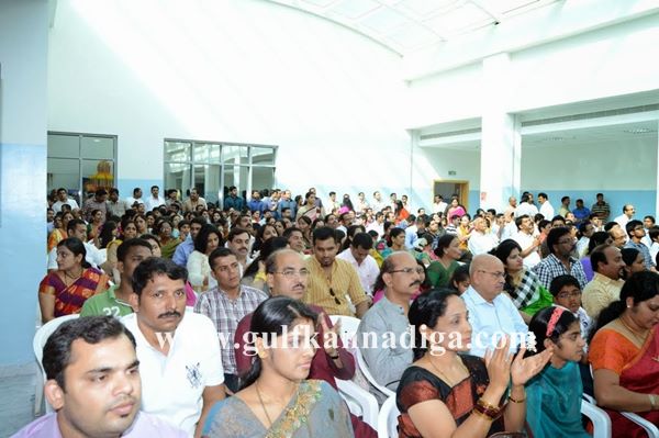 Dubai satyanarayana pooje -Dec 13-2013-083