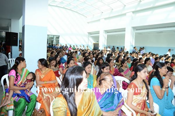 Dubai satyanarayana pooje -Dec 13-2013-086