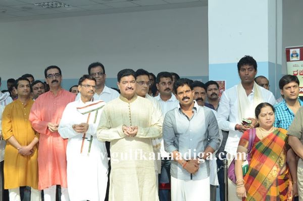 Dubai satyanarayana pooje -Dec 13-2013-112