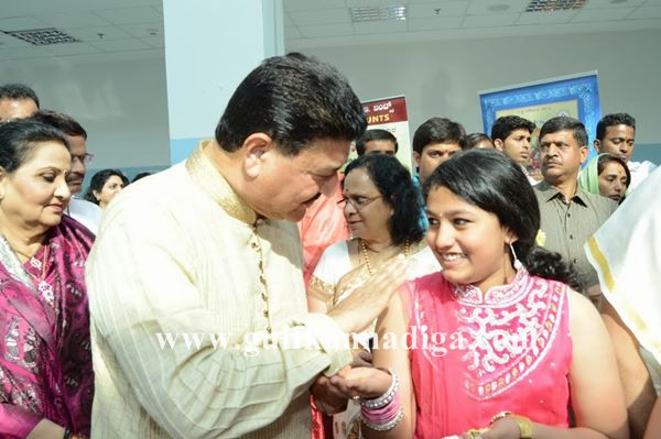 Dubai satyanarayana pooje -Dec 13-2013-117