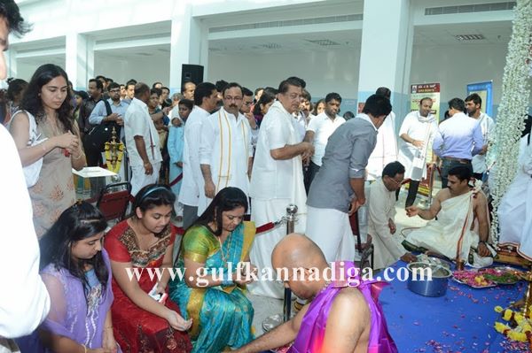 Dubai satyanarayana pooje -Dec 13-2013-121