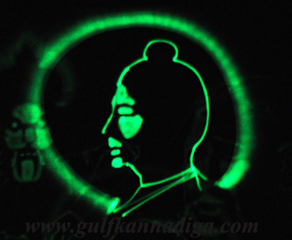 Glow_art_show_4