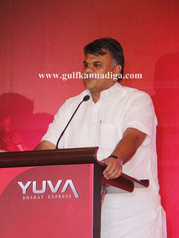 Poonam pande-Dec 23-2013-005