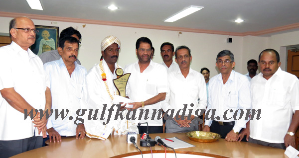 ginnis_record_kharvi_2