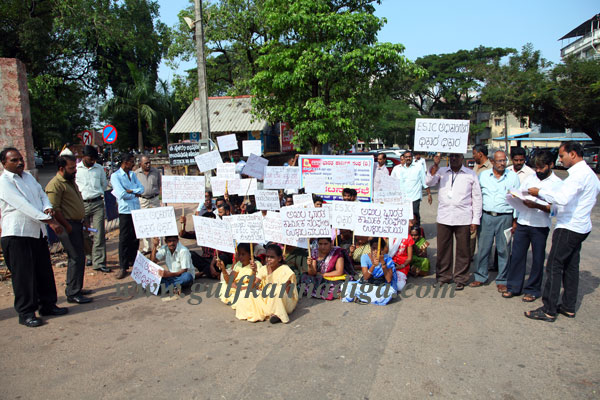 labour_protest_pic_3