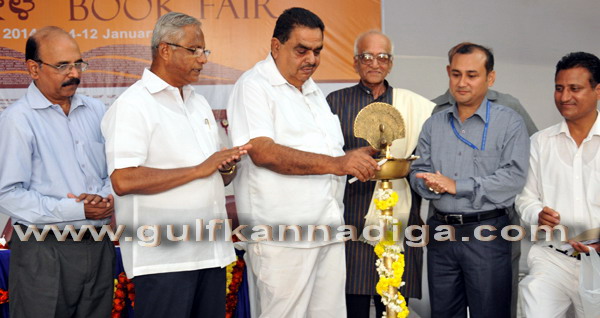 Book_fair_inuagration_1