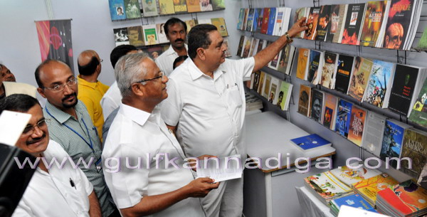 Book_fair_inuagration_4