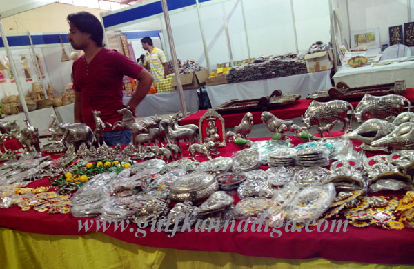 East_Crafts_Bazaar_2