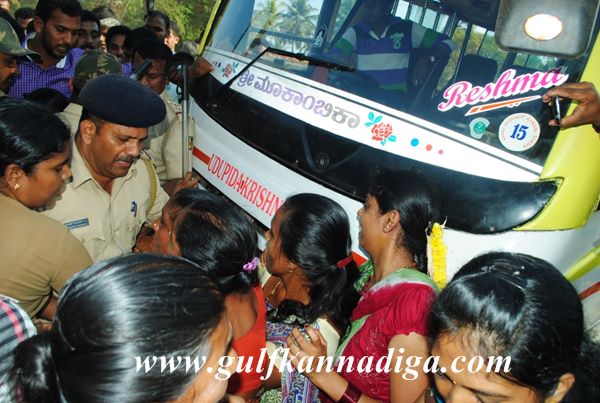 Kirimanjeshwara-gramapanchayath-pro-Jan-29-2014-008