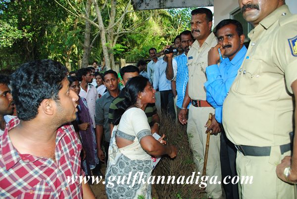 Kirimanjeshwara-gramapanchayath-pro-Jan-29-2014-012