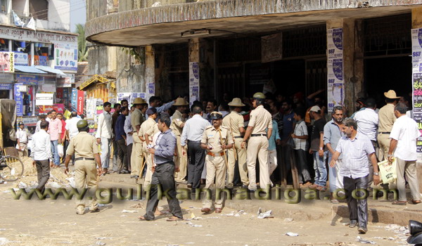 Market_Police_arest_14