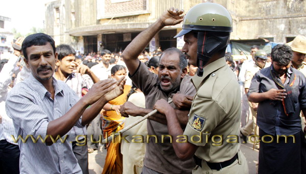 Market_Police_arest_3