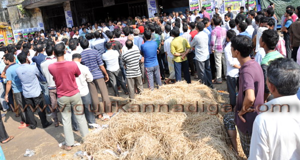 Market_Police_arest_6