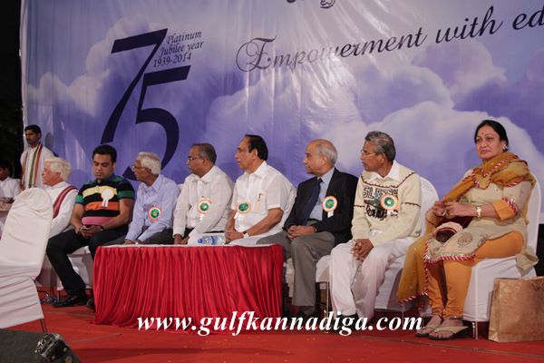 Mumbai NKES Platinum jubilee-Jan18-2014-004