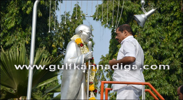 mahatma_gandi_prgrm_10