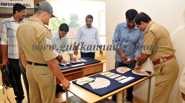 police_comisinor_press_8