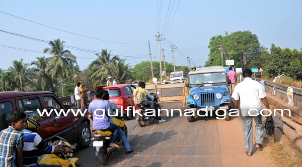 Ullala_Curfew_clamped_26