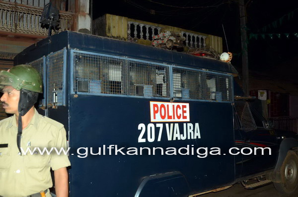 Ullala_Curfew_clamped_31