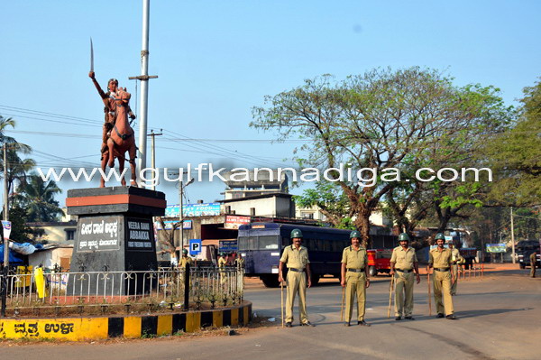 Ullala_Curfew_clamped_4