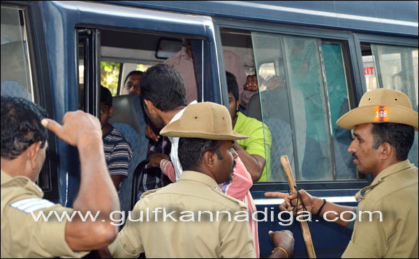 Ullala_Curfew_clamped_55