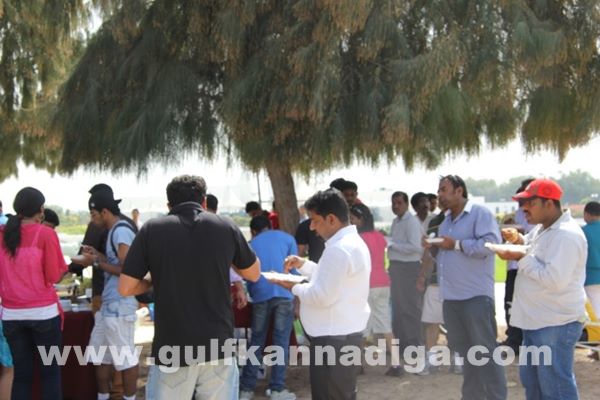 Dubai devadiga sangha picnik _March 21_2014-035