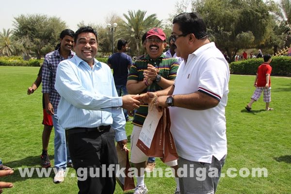 Dubai devadiga sangha picnik _March 21_2014-069