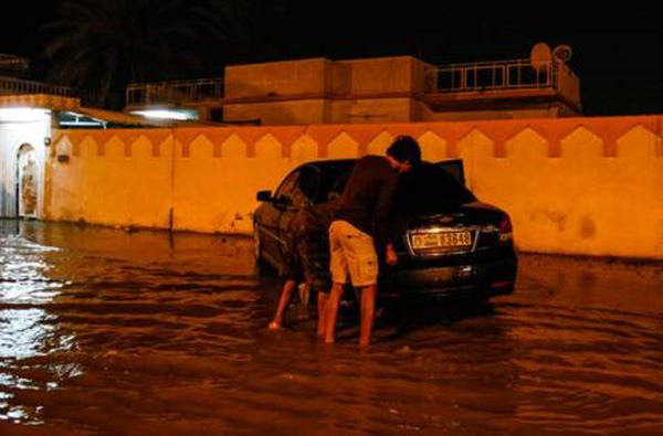 Dubai rain-March 15-2014-015