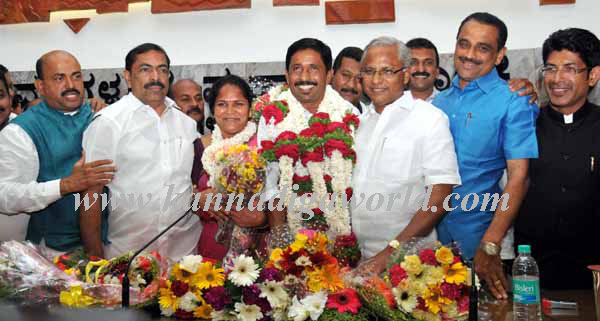 Mnglr_City_Crprtn_25