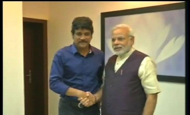 Nag-Meet-Modi