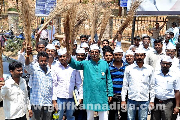 Nomination files-March 26_2014-040