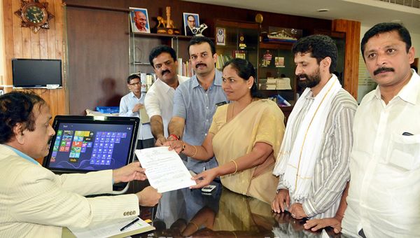 Nomination files-March 26_2014-051