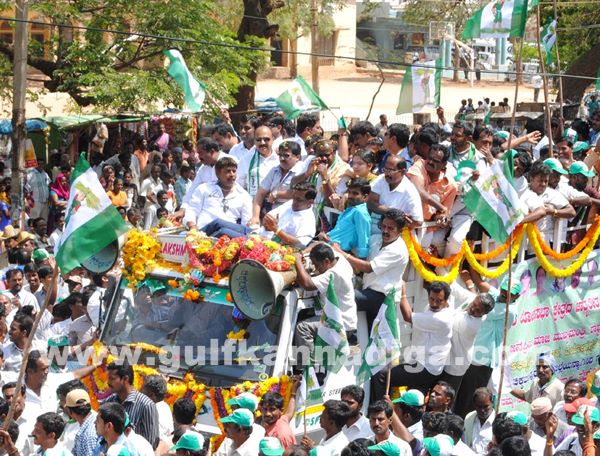 Nomination files-March 26_2014-054