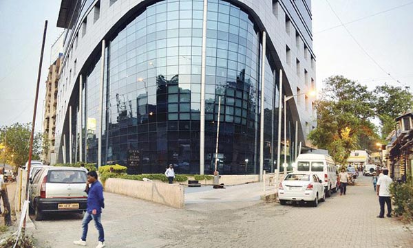 Omkar-Esquare-building