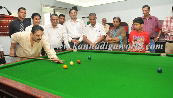 snooker_game_inaug2
