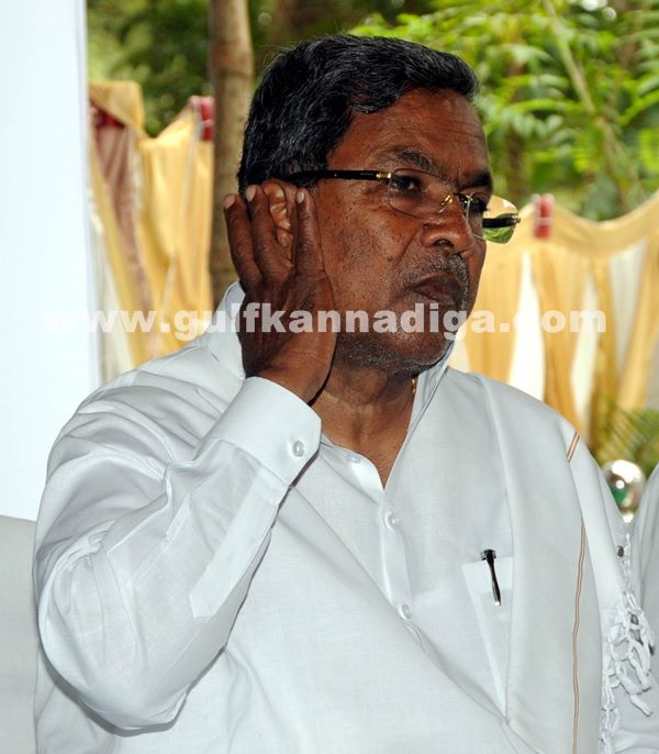 CM siddu prog-Ap 14_2014-004