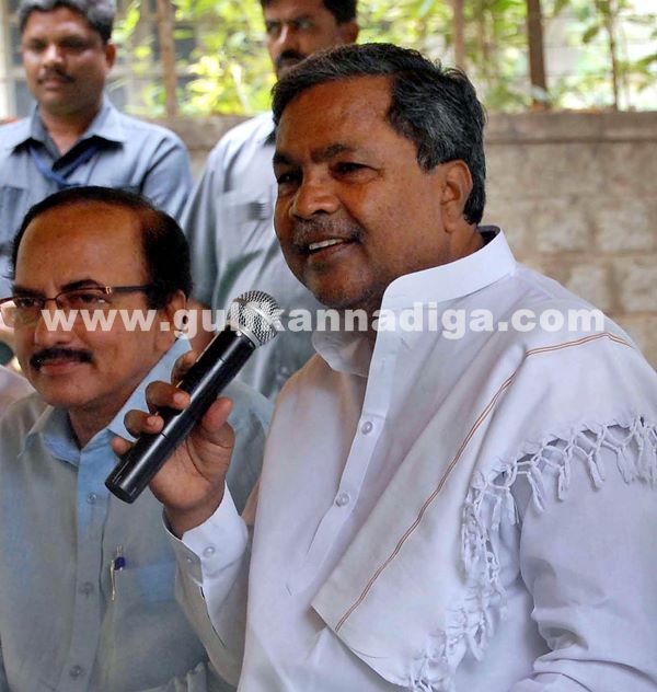 CM siddu prog-Ap 14_2014-005