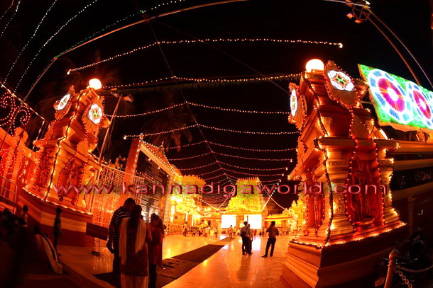 Kudroli_dasara_light_10
