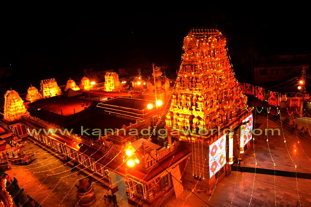 Kudroli_dasara_light_8