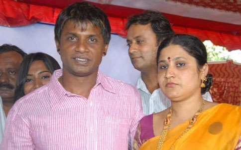 Duniya-Vijay-and-his-wife