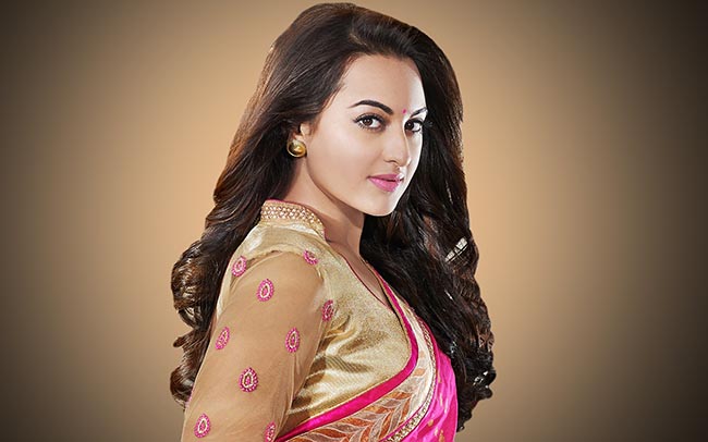 Sonakshi-Sinha