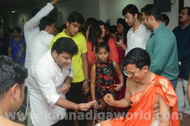 dubai-ganeshotsava-057