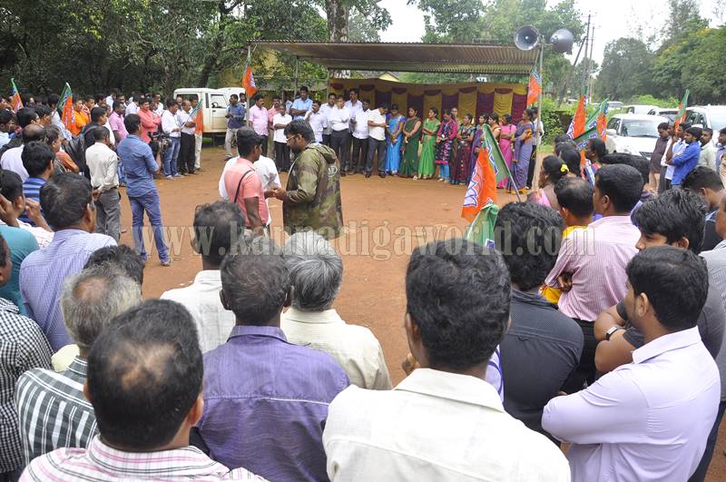 molahalli-panchayt_bundh_udaya-kuala-15