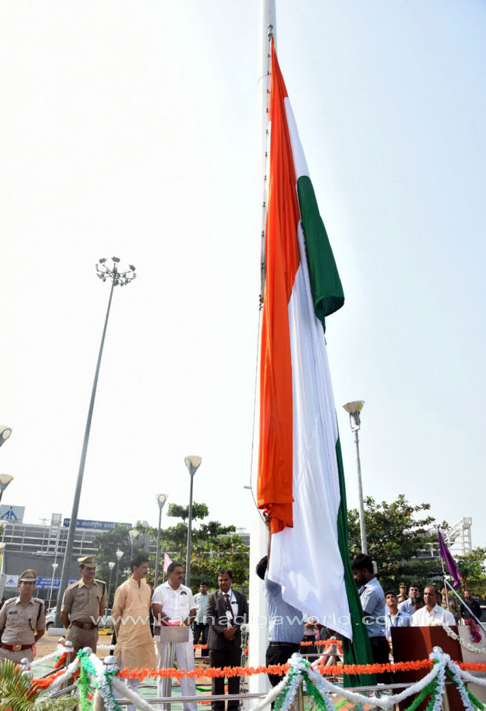 airport_big_flag_6