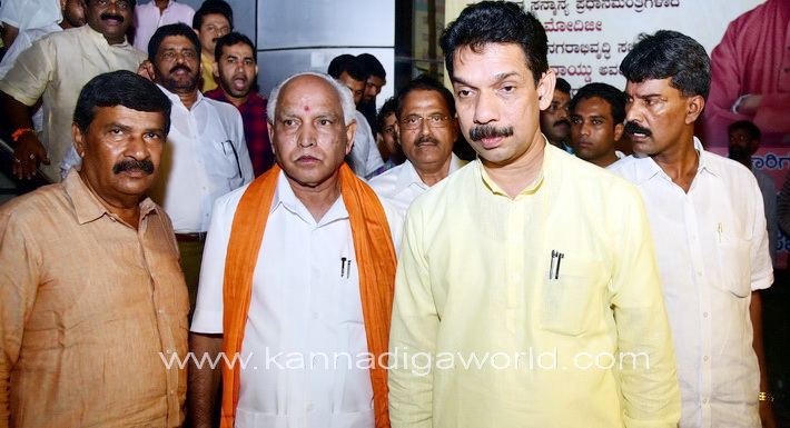 bsy_bjp_press-meet_4