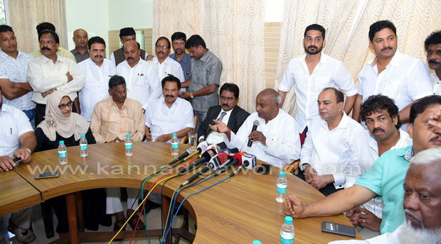 devegowda-press_5