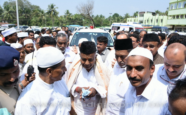 dgowda_katil_darga_5