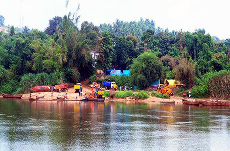 illigal_sand_maphiya