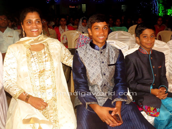 karavali_colg_deepa_51